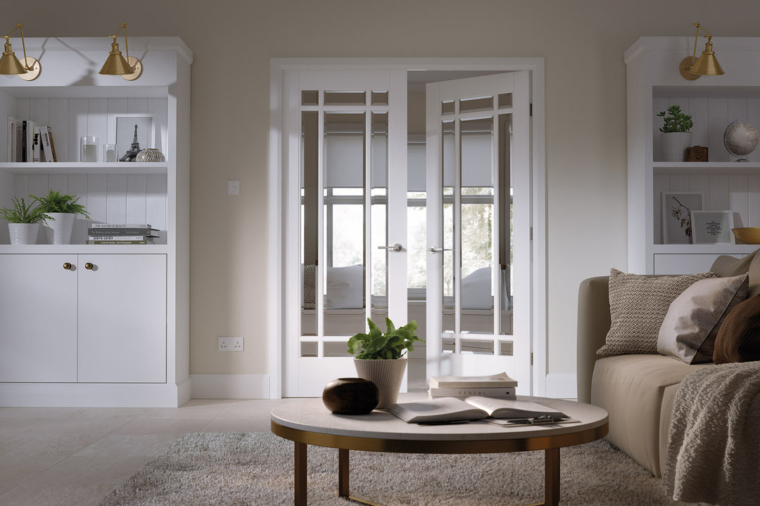 White Manhattan Glazed 9L Pair Door